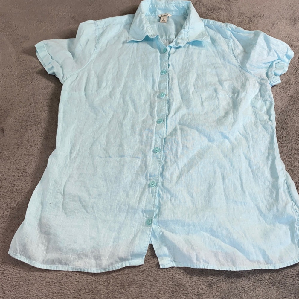 L.L. Bean Shirt Womens M Light Blue 100% Linen Short Sleeve Button Down 287640